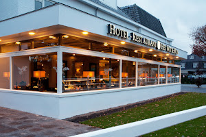 Fletcher Hotel-Restaurant Het Witte Huis image