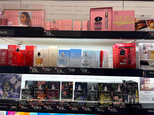 Cosmetics Store «SEPHORA», reviews and photos, 307 W Farms Mall, Farmington, CT 06032, USA