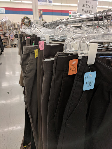 Thrift Store «Volunteers of America Thrift Store– Grove City», reviews and photos, 4026 McDowell Rd, Grove City, OH 43123, USA