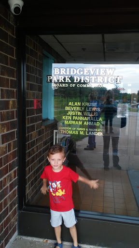 Park «Bridgeview Park District», reviews and photos, 8100 Beloit Ave, Bridgeview, IL 60455, USA