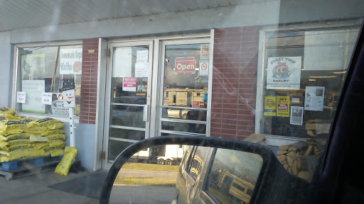 Al Couch Super Market, 2115 Hamilton Eaton Rd, Hamilton, OH 45011, USA, 