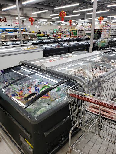 Grocery Store «Sun Foods», reviews and photos, 544 University Ave W, St Paul, MN 55103, USA