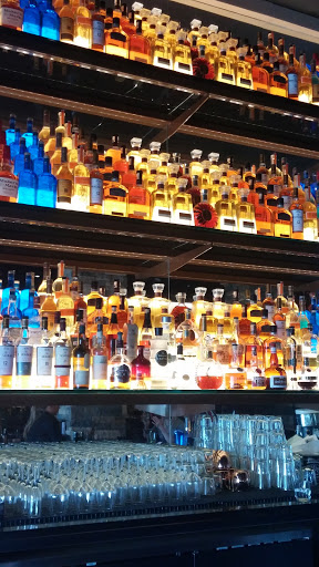 Shopping Mall «Moorestown Mall», reviews and photos, 400 NJ-38, Moorestown, NJ 08057, USA