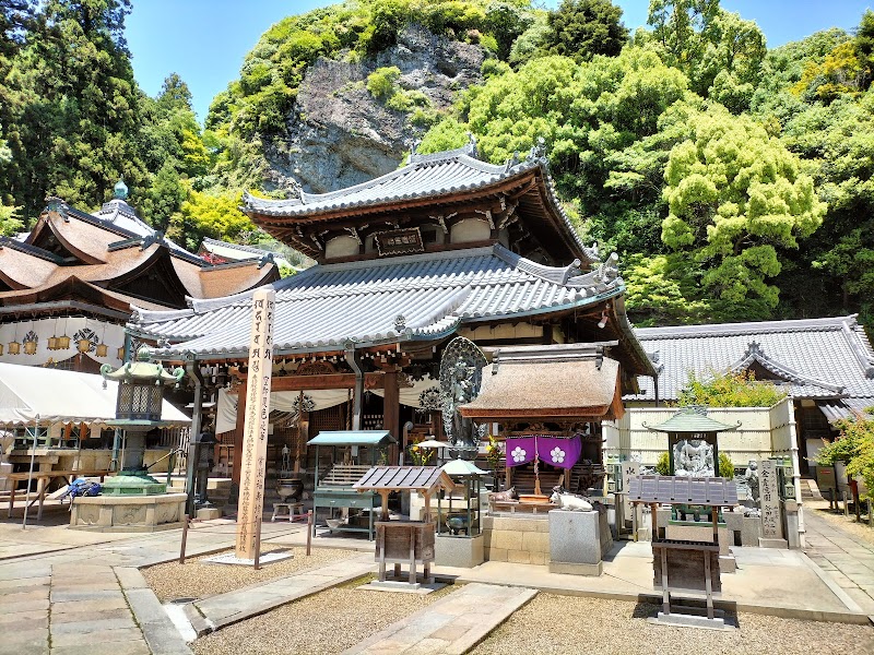 生駒山 寶山寺（生駒聖天）