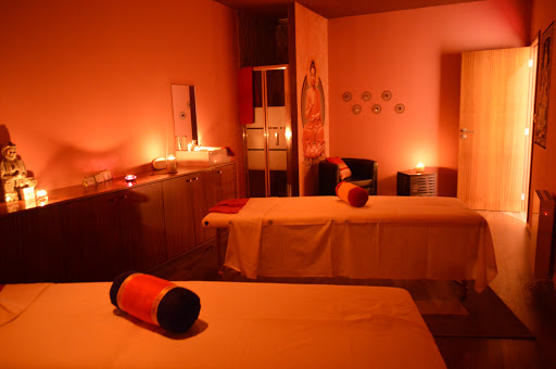 Massage clinics Oporto