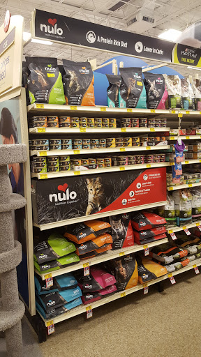 Pet Supply Store «PetSmart», reviews and photos, 400 Universal Dr N, North Haven, CT 06473, USA