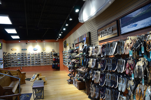 Outdoor Sports Store «Quest Outdoors», reviews and photos, 4600 Shelbyville Rd Suite 133, Louisville, KY 40207, USA