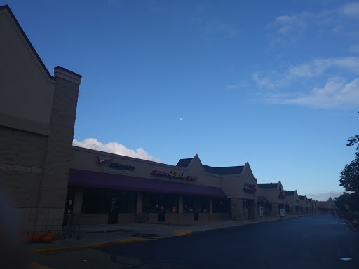 Grocery Store «Kroger», reviews and photos, 26300 Crocker Blvd, Harrison Charter Township, MI 48045, USA