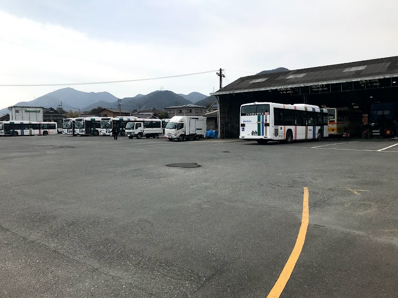 西鉄バス北九州㈱ 恒見自動車営業所
