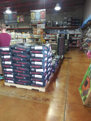 Pet Supply Store «Pets Barn», reviews and photos, 9722 Potranco Rd, San Antonio, TX 78251, USA
