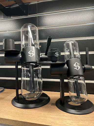 Tobacco Shop «Peacepipe Smoke Shop», reviews and photos, 622 Santa Rosa Ave, Santa Rosa, CA 95404, USA