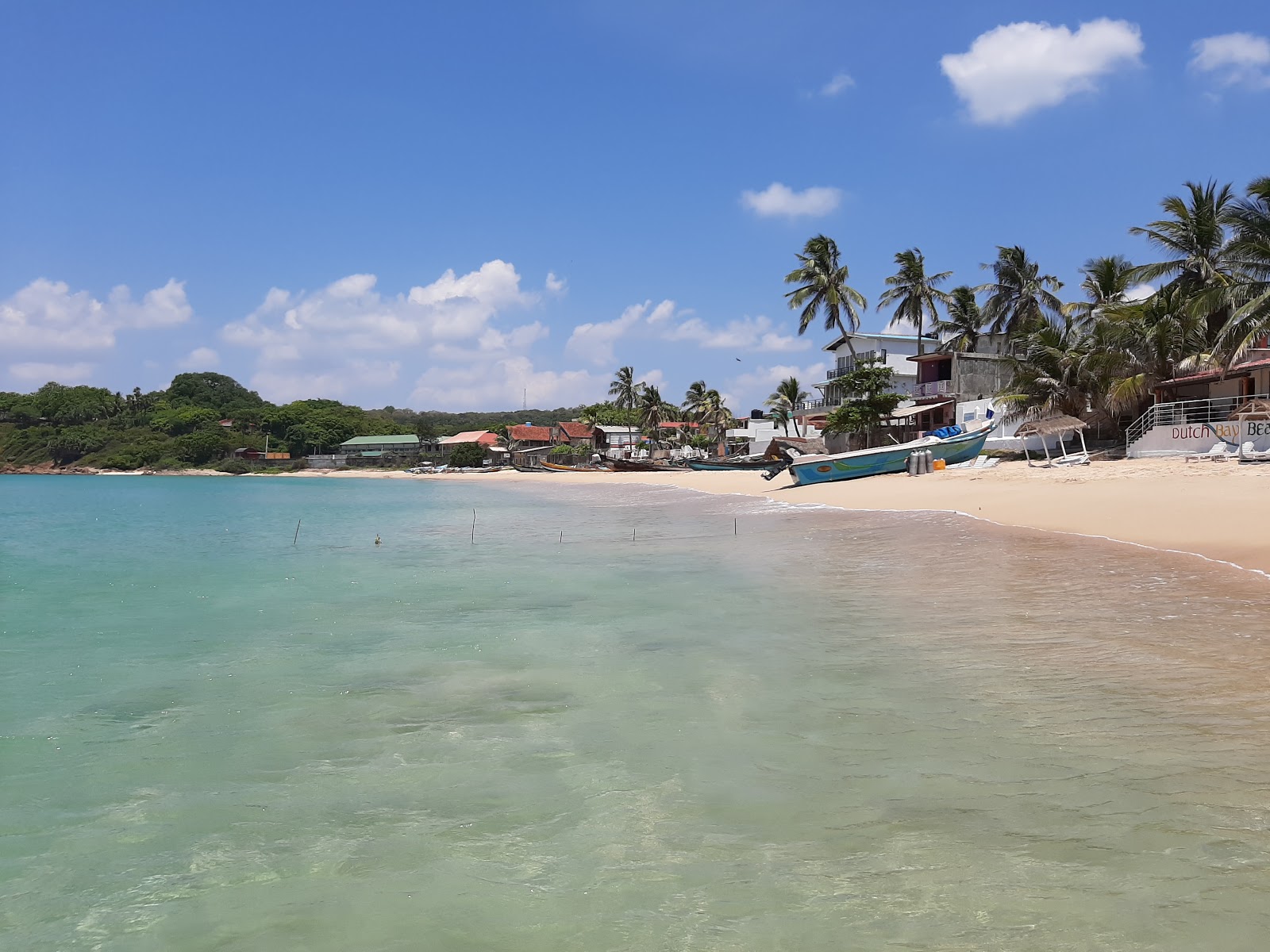 Photo of Public Beach Trincomalee and the settlement