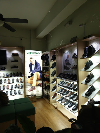 Shoe Store «Mephisto», reviews and photos, 1312 5th Ave, Seattle, WA 98101, USA