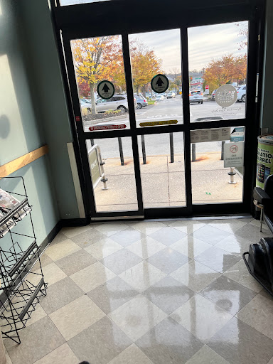 Grocery Store «Whole Foods Market», reviews and photos, 821 W Lancaster Ave, Wayne, PA 19087, USA