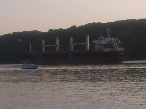 Park «Quiet Cove Riverfront Park», reviews and photos, 1 Clear Water Dr, Poughkeepsie, NY 12601, USA