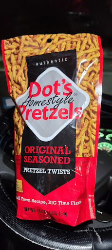 Grocery Store «H-E-B Grocery», reviews and photos, 7811 McPherson Rd, Laredo, TX 78045, USA