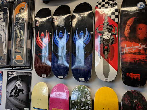 Skate Shop «Prime Skate Shop», reviews and photos, 430 US-206, Hillsborough Township, NJ 08844, USA