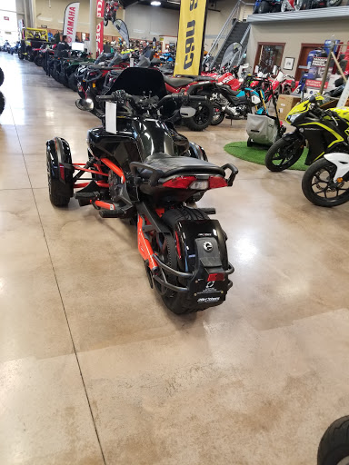 Motorcycle Dealer «2Brothers Powersports», reviews and photos, 905 Oak Ave S, Onalaska, WI 54650, USA