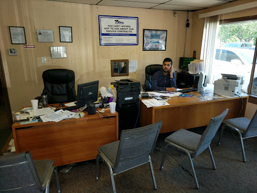 Used Car Dealer «Klassic Cars», reviews and photos, 4925 Lawrenceville Hwy, Lilburn, GA 30047, USA