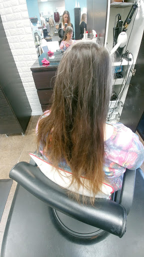 Hair Salon «Simplicity Salons LLC», reviews and photos, 7967 Cincinnati Dayton Rd # C, West Chester Township, OH 45069, USA