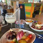 Photo n° 1 de l'avis de Gilles.R fait le 18/08/2022 à 19:18 pour Restaurant Le Carbet - Plage Hyères à Hyères