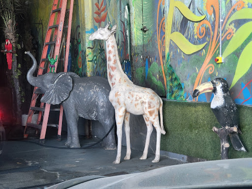 Car Wash «Green Forest Car Wash», reviews and photos, 4649 W Rosecrans Ave, Hawthorne, CA 90250, USA