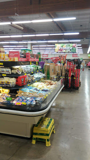 Grocery Store «Grocery Outlet Bargain Market», reviews and photos, 299 D St NE, Salem, OR 97301, USA