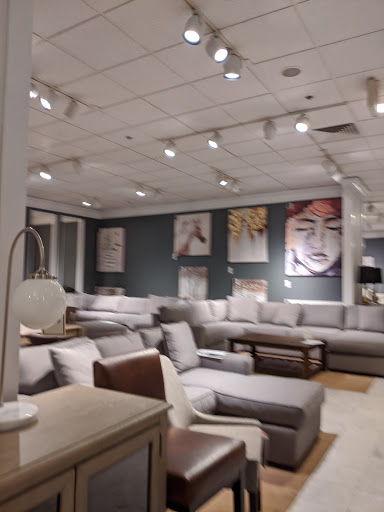 Shopping Mall «Holyoke Mall», reviews and photos, 50 Holyoke St, Holyoke, MA 01040, USA