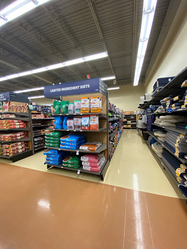 Pet Supply Store «Petco Animal Supplies», reviews and photos, 1412 S Main Chapel Way, Gambrills, MD 21054, USA