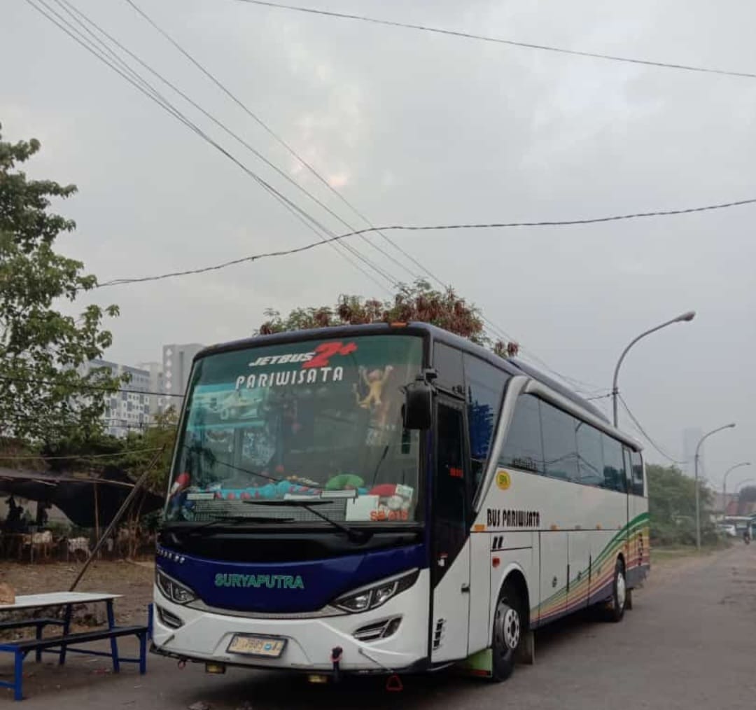 Gambar Sewa Bus Pariwisata Tangerang