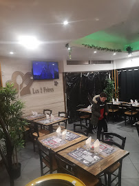 Atmosphère du Restaurant halal Les 2 Frères à Rouen - n°6