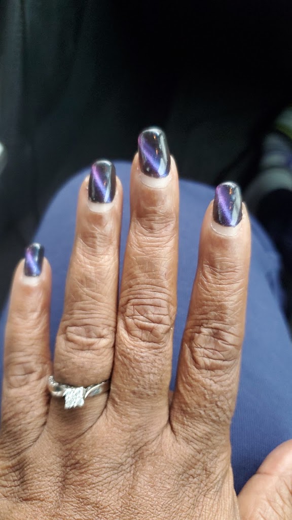 Friendly Nails 29526