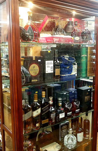 Liquor Store «Sun Stop Liquor», reviews and photos, 1212 E Apache Blvd, Tempe, AZ 85281, USA