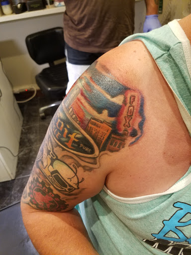 Tattoo Shop «XS», reviews and photos, 105 E 2nd St, Rochester, MI 48307, USA