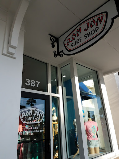 Clothing Store «Ron Jon Surf Shop», reviews and photos, 377 Mandalay Ave, Clearwater Beach, FL 33767, USA