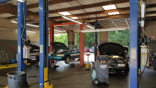 Auto Repair Shop «Precision Tune Auto Care», reviews and photos, 1405 Browns Bridge Rd, Gainesville, GA 30501, USA