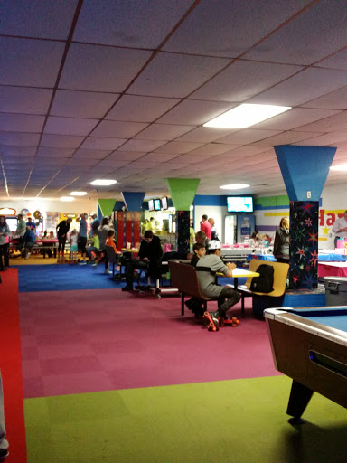 Roller Skating Rink «Star Skate», reviews and photos, 2020 W Lindsey St, Norman, OK 73069, USA