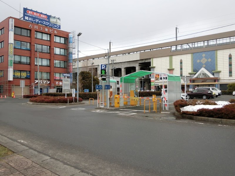 大崎市営駐車場