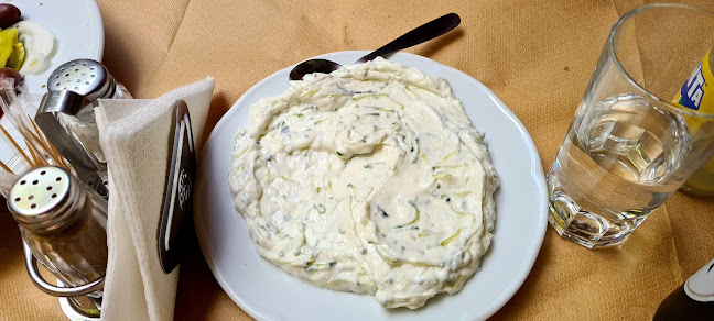 Boufidis Greek Tavern - Εστιατόριο