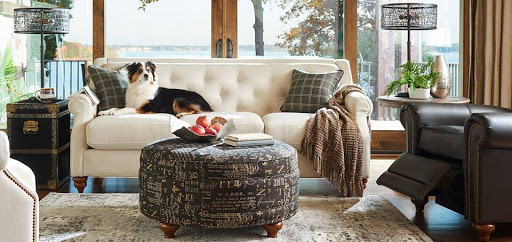 Wolf Furniture, 380 N Northern Way, York, PA 17402, USA, 