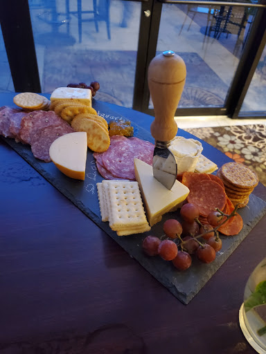 Brewery «Wild Blossom Meadery and Winery», reviews and photos, 9030 S. Hermitage Ave, Chicago, IL 60620, USA