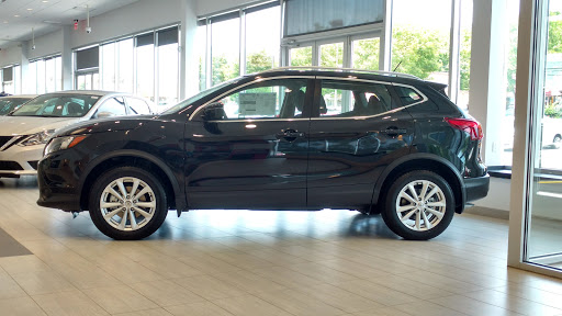 Nissan Dealer «Nissan of Huntington», reviews and photos, 850 E Jericho Turnpike, Huntington Station, NY 11746, USA