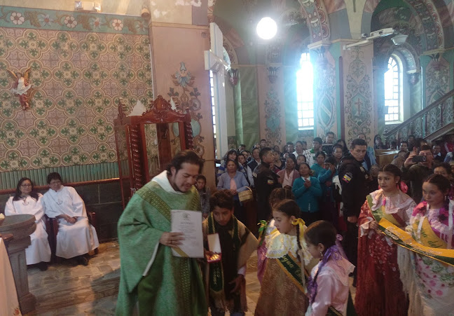 Parroquia Santiago Apóstol - Iglesia