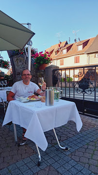 Atmosphère du Restaurant français Restaurant Au Vieux Porche à Eguisheim - n°18