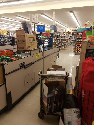 Supermarket «Save Mart Supermarkets», reviews and photos, 1121 W Visalia Rd, Exeter, CA 93221, USA