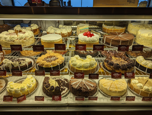 Restaurant «The Cheesecake Factory», reviews and photos, 2715 Southdale Center, Edina, MN 55435, USA