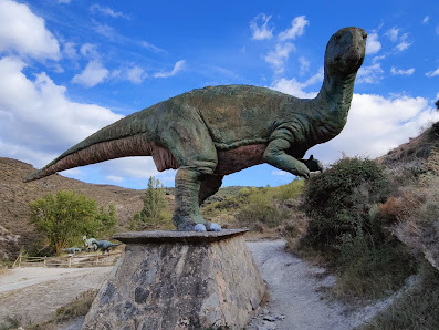 Ruta de los Dinosaurios Villar de Enciso, 5, 26586 Navalsaz, La Rioja, España