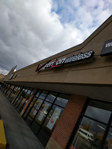 Cell Phone Store «Verizon Authorized Retailer - Wireless Zone», reviews and photos, 4104 E Grand River Ave, Howell, MI 48843, USA