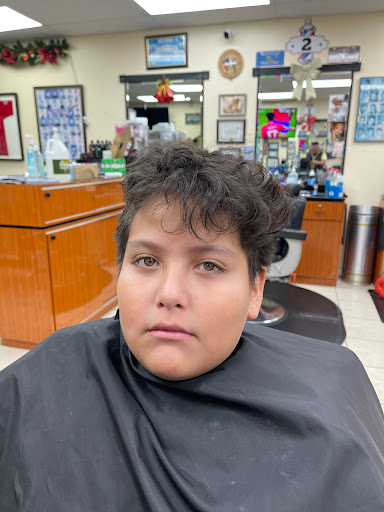 Barber Shop «CANEVARO BARBERSHOP», reviews and photos, 32 5th Ave, Bay Shore, NY 11706, USA