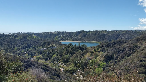 Park «BEVERLY GLEN PARK», reviews and photos, 2448 Angelo Dr, Los Angeles, CA 90077, USA